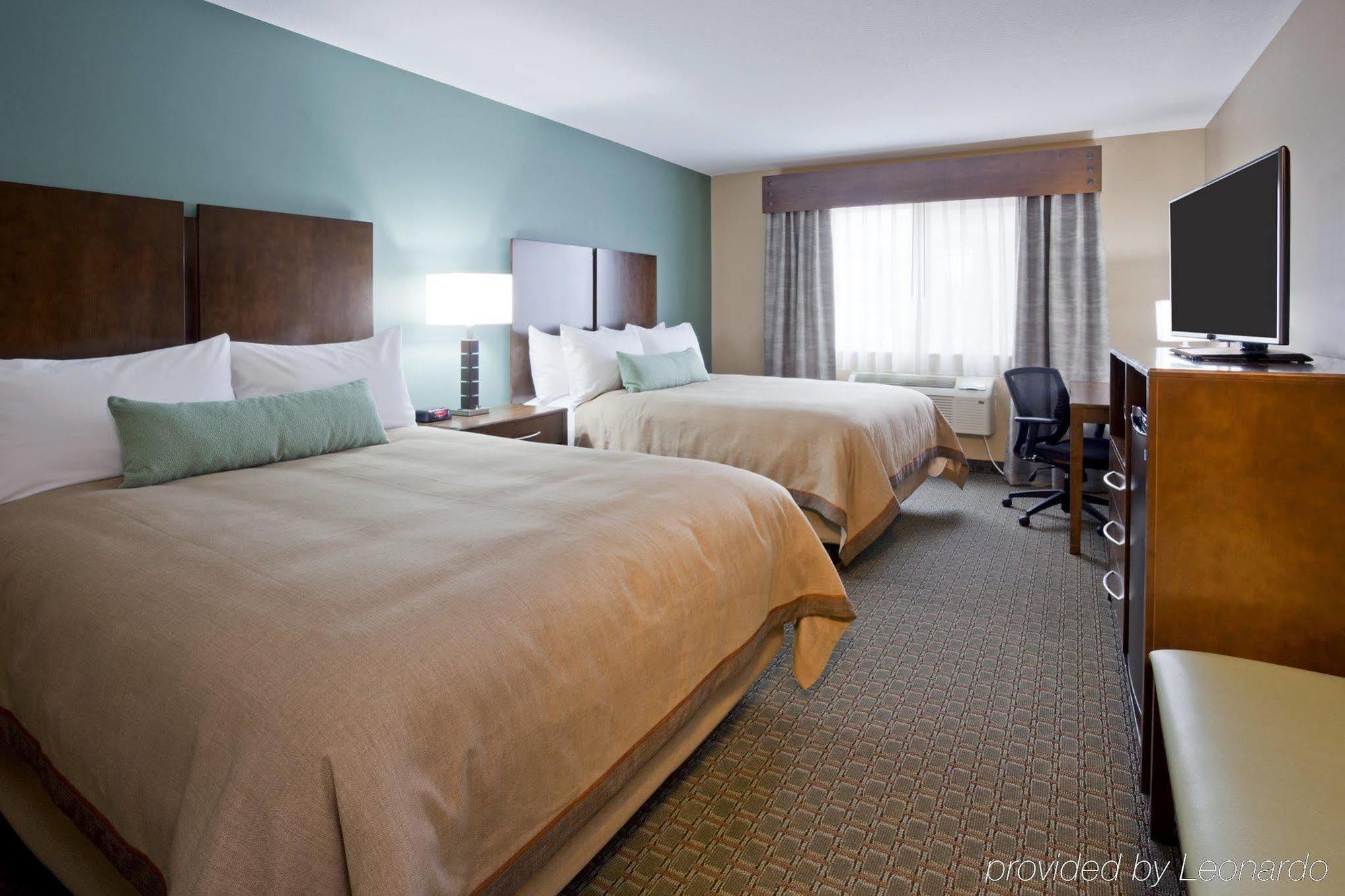 Grandstay Hotel & Suites Delano Kültér fotó